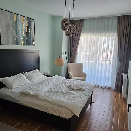 Dan'S Apartament Oradea Exterior photo